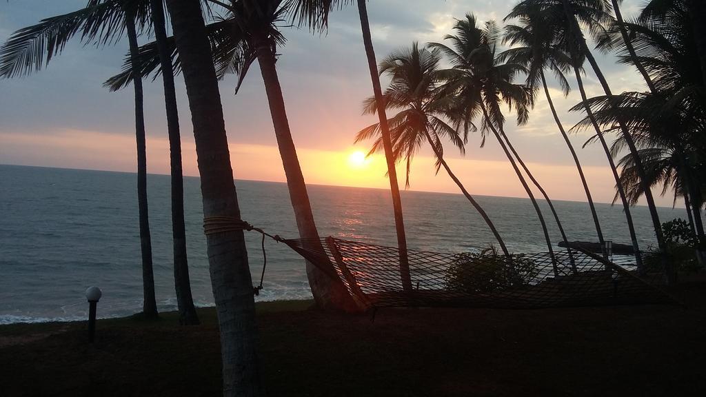 Kanbay Beach Resort Kannur Exterior photo